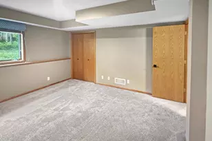 13701 Wood Ln, Minnetonka, MN 55305 - Photo 43