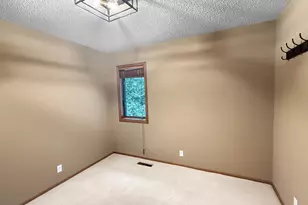 13701 Wood Ln, Minnetonka, MN 55305 - Photo 25