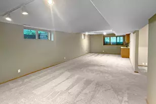 13701 Wood Ln, Minnetonka, MN 55305 - Photo 37