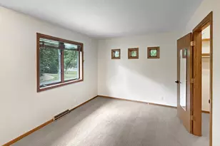 13701 Wood Ln, Minnetonka, MN 55305 - Photo 19