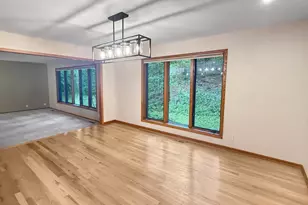 13701 Wood Ln, Minnetonka, MN 55305 - Photo 7
