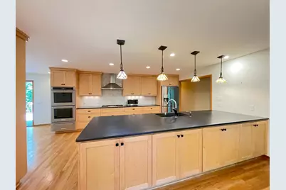 13701 Wood Lane, Minnetonka, MN 55305 - Photo 3