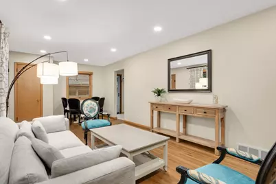 9807 Cedar Lake Road, Minnetonka, MN 55305 - Photo 5
