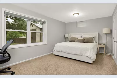 9807 Cedar Lake Road, Minnetonka, MN 55305 - Photo 15