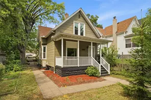 661 Magnolia Ave E, Saint Paul, MN 55106 - Photo 1
