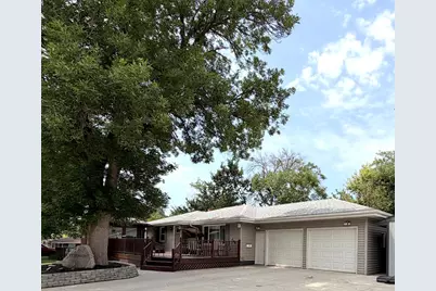 598 Prospect Avenue, Windom, MN 56101 - Photo 1
