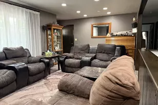 598 Prospect Ave, Windom, MN 56101 - Photo 5