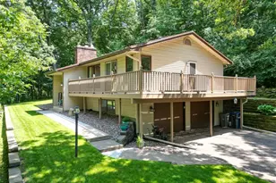 E865 Woodridge Dr, Eau Claire, WI 54701 - Photo 5