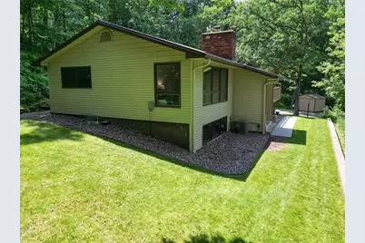 E865 Woodridge Drive, Eau Claire, WI 54701 - Photo 7