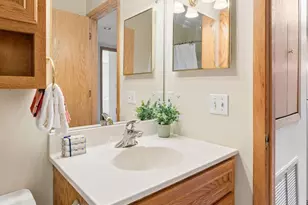 130 E Demont Ave E, Little Canada, MN 55117 - Photo 31