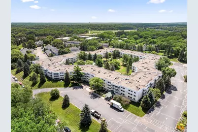 130 E Demont Avenue E #348, Little Canada, MN 55117 - Photo 35