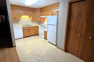 208 E Alabama St, Saint Croix Falls, WI 54024 - Photo 9