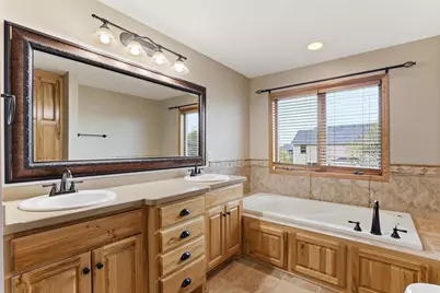10360 Quail Avenue N, Brooklyn Park, MN 55443 - Photo 13