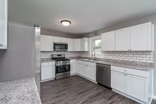 2104 Fair St, Mankato, MN 56001 - Photo 13