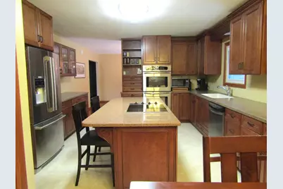 407 Eichelberger Avenue, Montevideo, MN 56265 - Photo 11