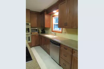 407 Eichelberger Avenue, Montevideo, MN 56265 - Photo 13