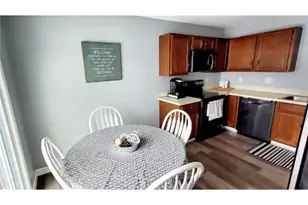 1632 Pinewood Ln, Hudson, WI 54016 - Photo 15
