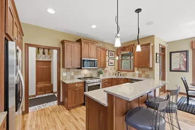 365 English Court Drive, Hudson, WI 54016 - Photo 9