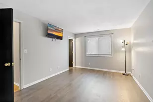 8007 Xerxes Ave S, Bloomington, MN 55431 - Photo 13