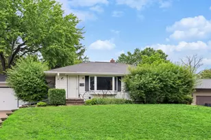 3319 75th St E, Inver Grove Heights, MN 55076 - Photo 3