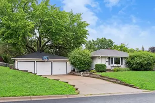 3319 75th St E, Inver Grove Heights, MN 55076 - Photo 1