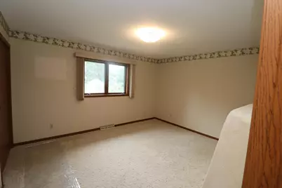 515 Central Avenue, Long Prairie, MN 56347 - Photo 9