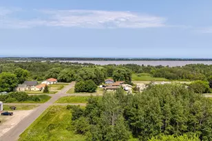 4106 E 1st St, Superior, WI 54880 - Photo 9