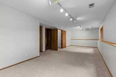 1009 Gramsey Place, Burnsville, MN 55306 - Photo 39