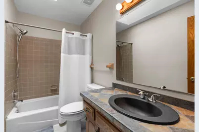 1009 Gramsey Place, Burnsville, MN 55306 - Photo 33