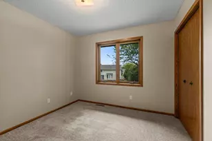 1009 Gramsey Pl, Burnsville, MN 55306 - Photo 27