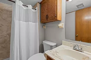 1009 Gramsey Pl, Burnsville, MN 55306 - Photo 41