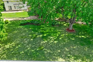 1009 Gramsey Pl, Burnsville, MN 55306 - Photo 59