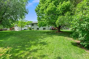 1009 Gramsey Pl, Burnsville, MN 55306 - Photo 55