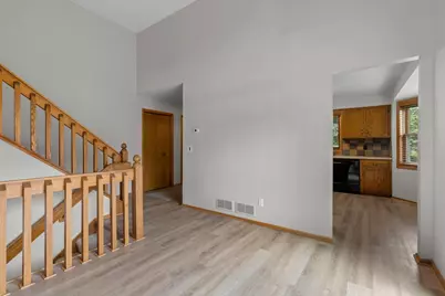 1009 Gramsey Place, Burnsville, MN 55306 - Photo 15