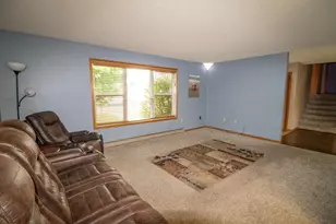 1221 21st St S, Virginia, MN 55792 - Photo 17