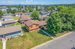 1221 21st St S, Virginia, MN 55792 - Photo 11