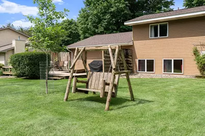 1807 9th, Austin, MN 55912 - Photo 9