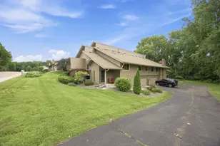 10965 53rd Ave N, Plymouth, MN 55442 - Photo 1