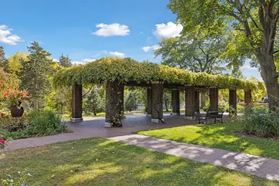 747 Kenwood Parkway, Minneapolis, MN 55403 - Photo 79
