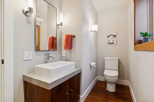747 Kenwood Pkwy, Minneapolis, MN 55403 - Photo 29