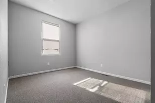 1111 N 17th Ave N, Minneapolis, MN 55411 - Photo 5