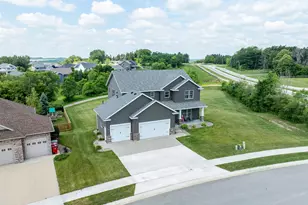 6485 Summit Pointe Rd NW, Rochester, MN 55901 - Photo 3