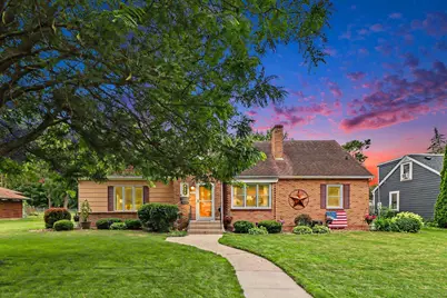 506 Elm Avenue SE, Montgomery, MN 56069 - Photo 1
