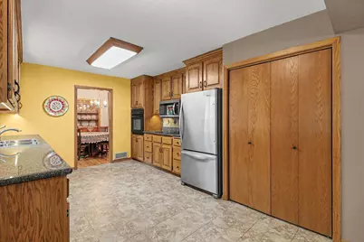 506 Elm Avenue SE, Montgomery, MN 56069 - Photo 13