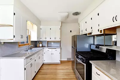 5641 21st Avenue S, Minneapolis, MN 55417 - Photo 9