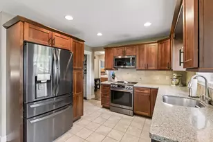 1165 Josephine Rd, Roseville, MN 55113 - Photo 11