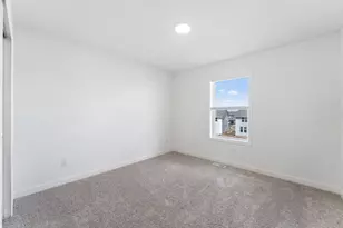 8916 Periwinkle Blvd, Woodbury, MN 55129 - Photo 13