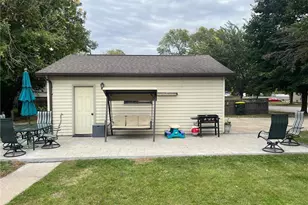 411 13th St SW, Willmar, MN 56201 - Photo 5