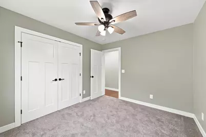 210 S Chestnut Street, Belle Plaine, MN 56011 - Photo 15