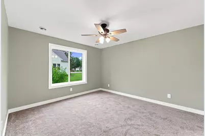 210 S Chestnut Street, Belle Plaine, MN 56011 - Photo 19